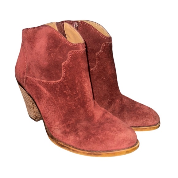 Lucky Brand Eller Burgundy Suede Western Stacked Heel Booties Ankle Boots 8.5 - Picture 2 of 10
